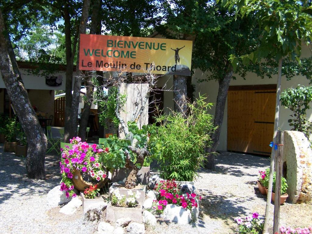 Moulin De La Roque Hotell Althen-des-Paluds Eksteriør bilde